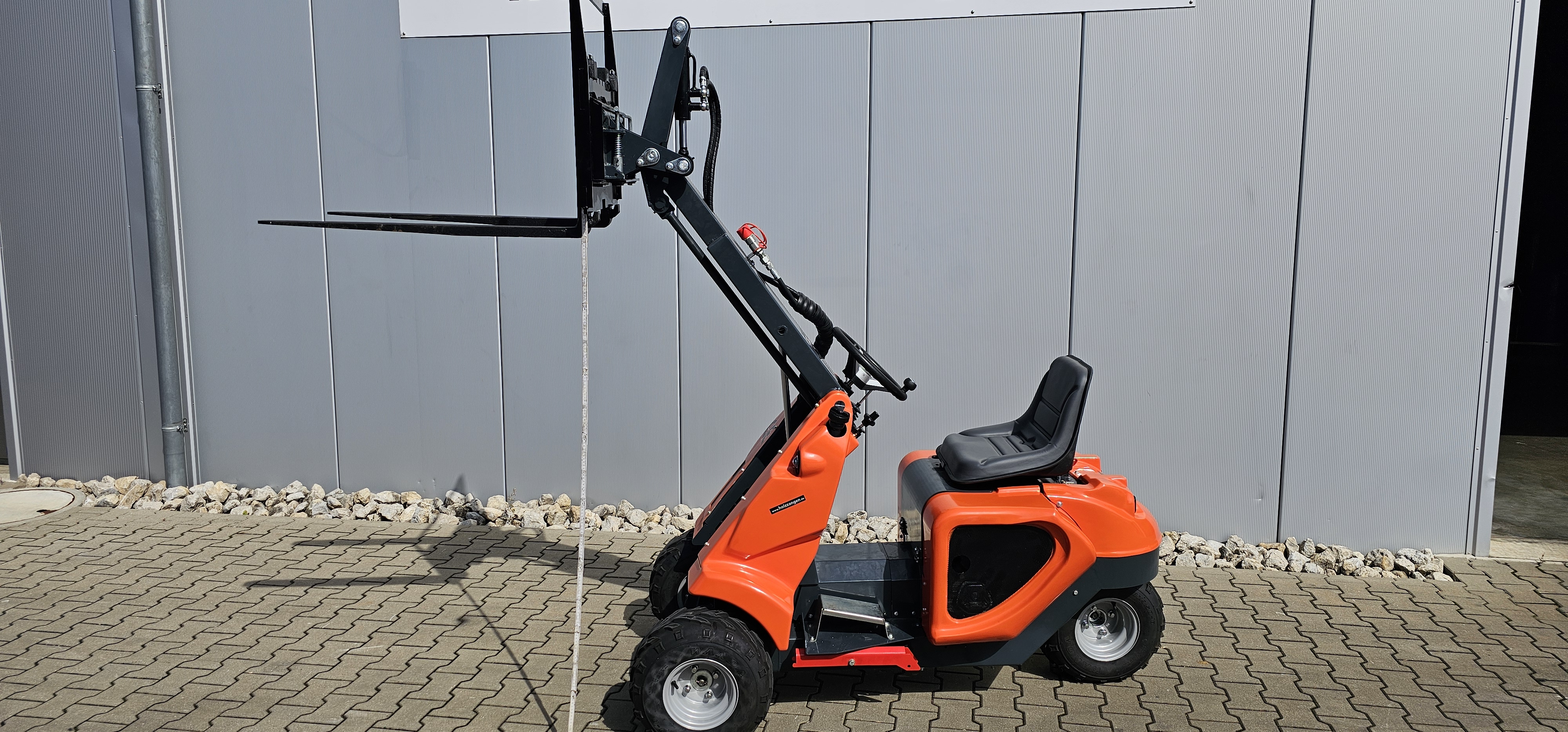 RL300 Dreirad-Minilader