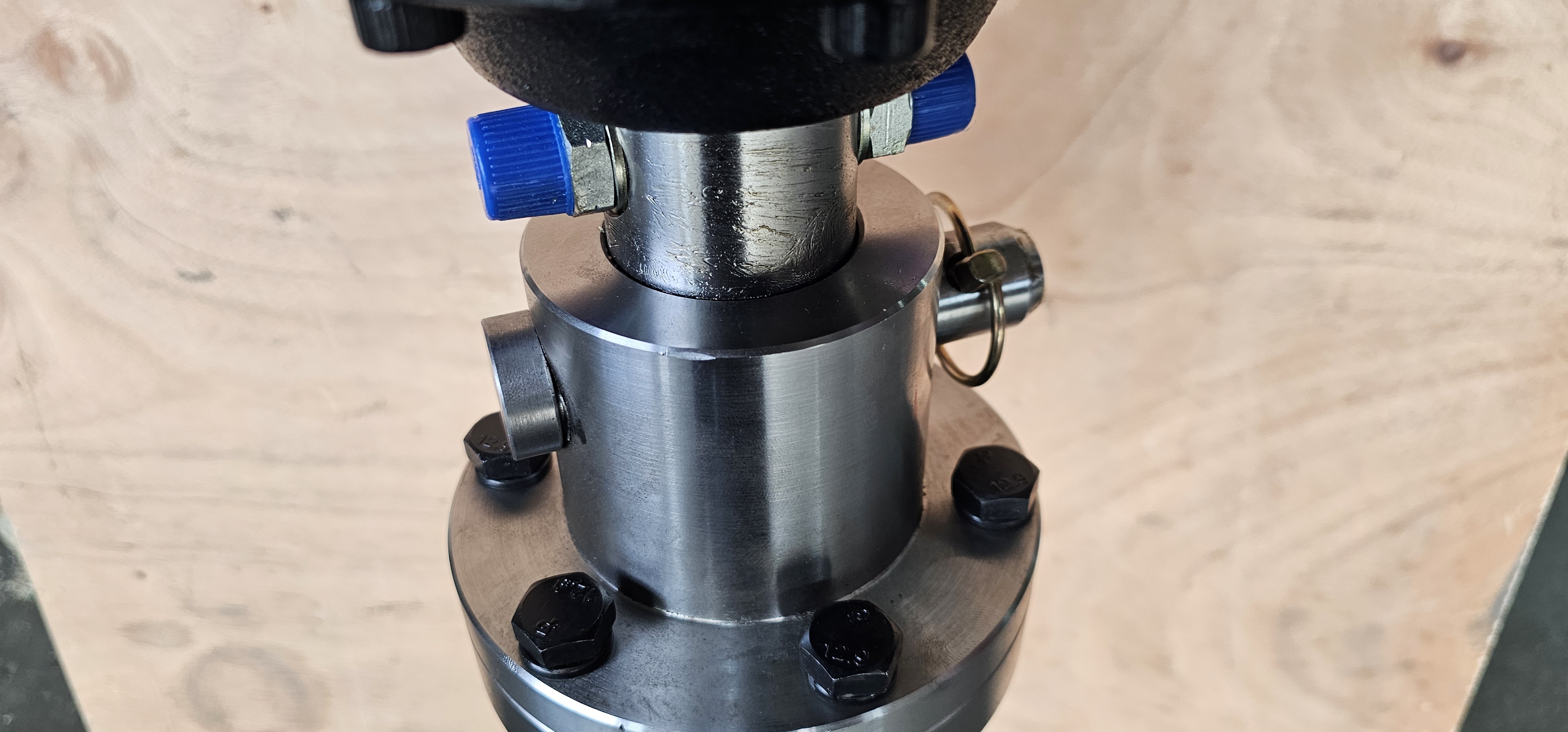 Kegelspalter Rotator Spaltkegel Baggerspalter