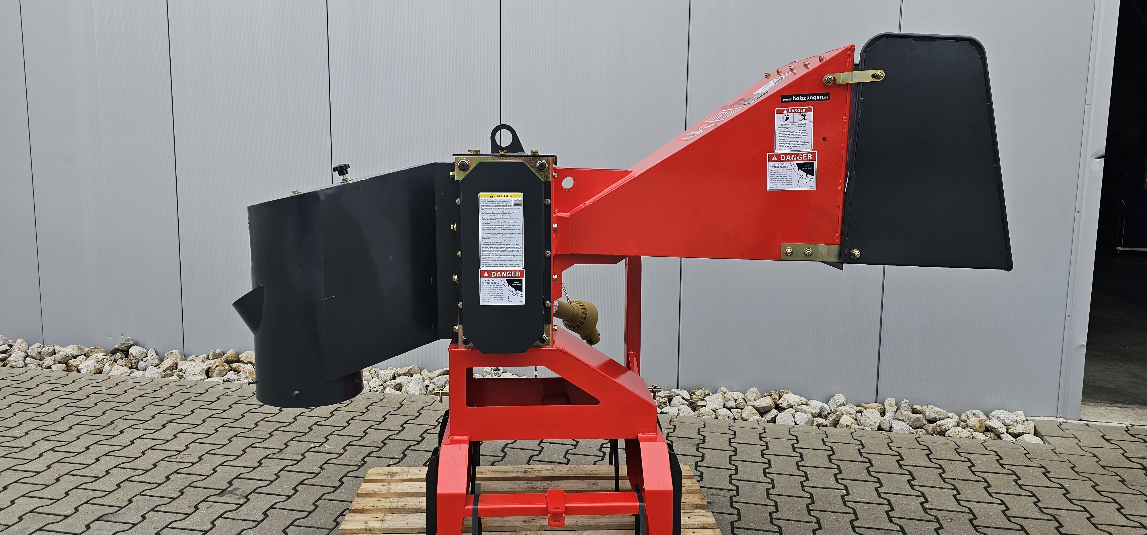 Holzhacker TRS110 mit Auffangkorb