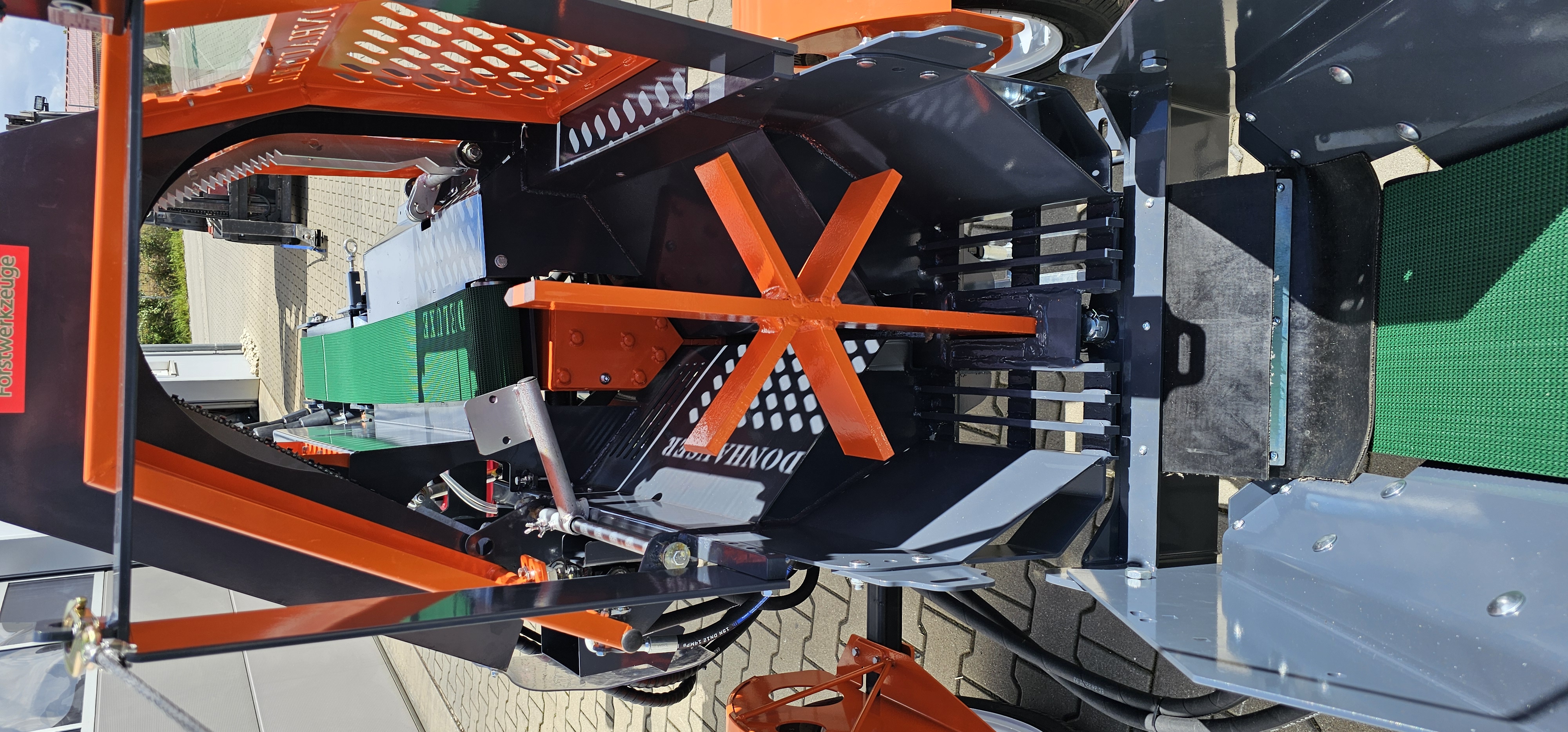 RM7-12 TGA 480 Benzin-Sägespaltautomat Holzspalter Brandneue Version mit gefederter Achse