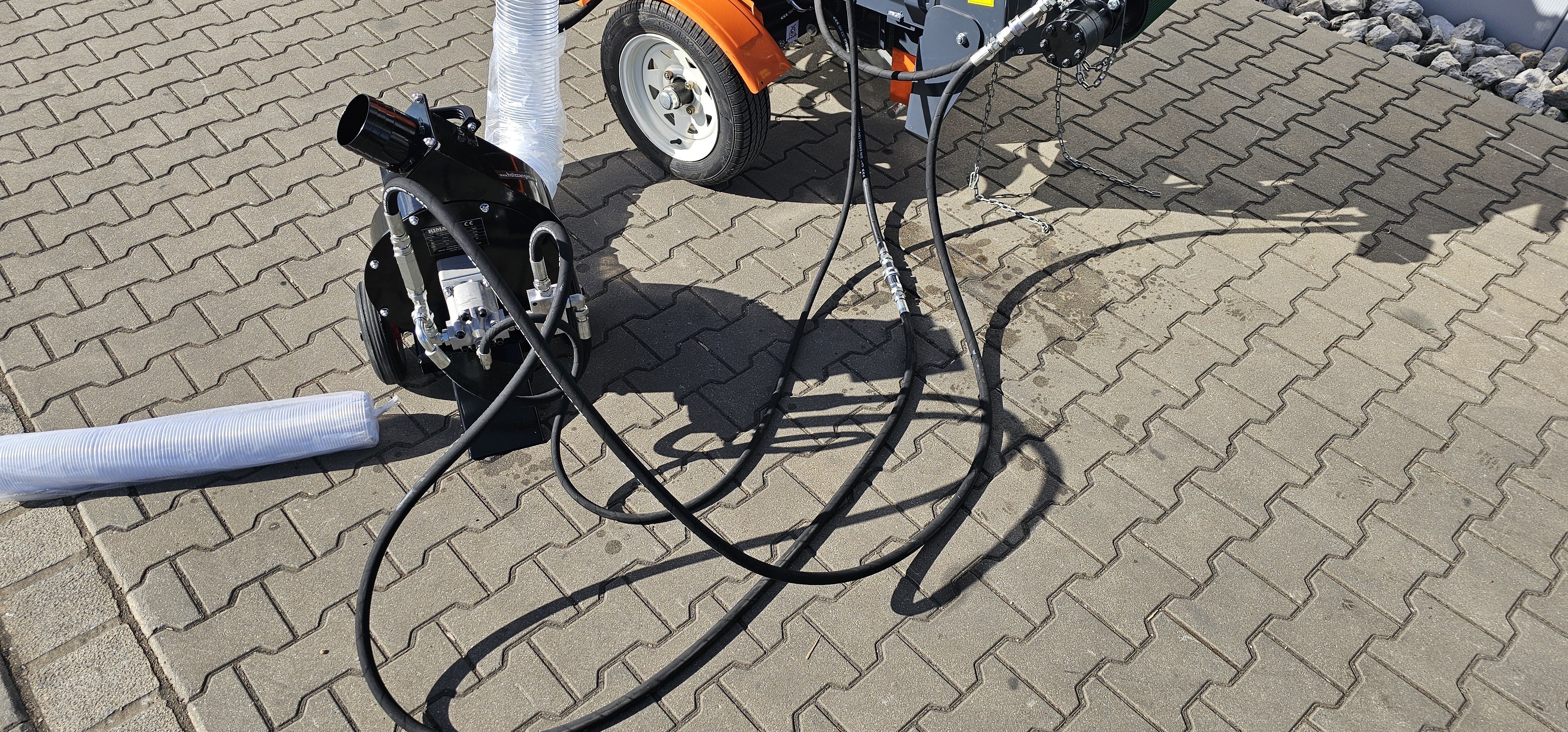 Mobiler Absauger für holzverarbeitende Machinen - Elektrisch