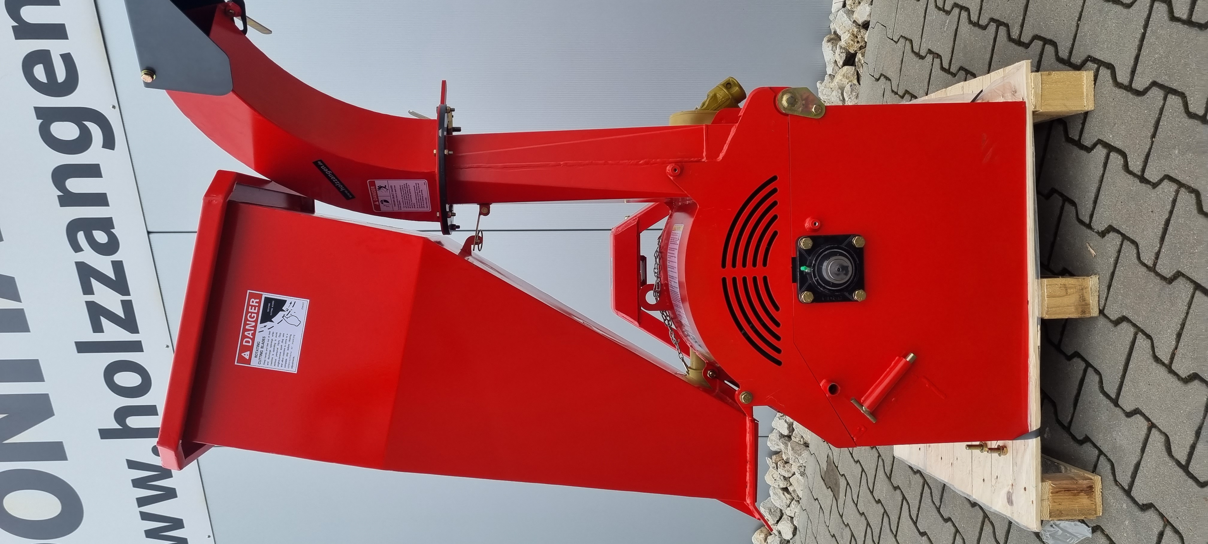 Holzhäcksler DW30 mit Zapfwelle