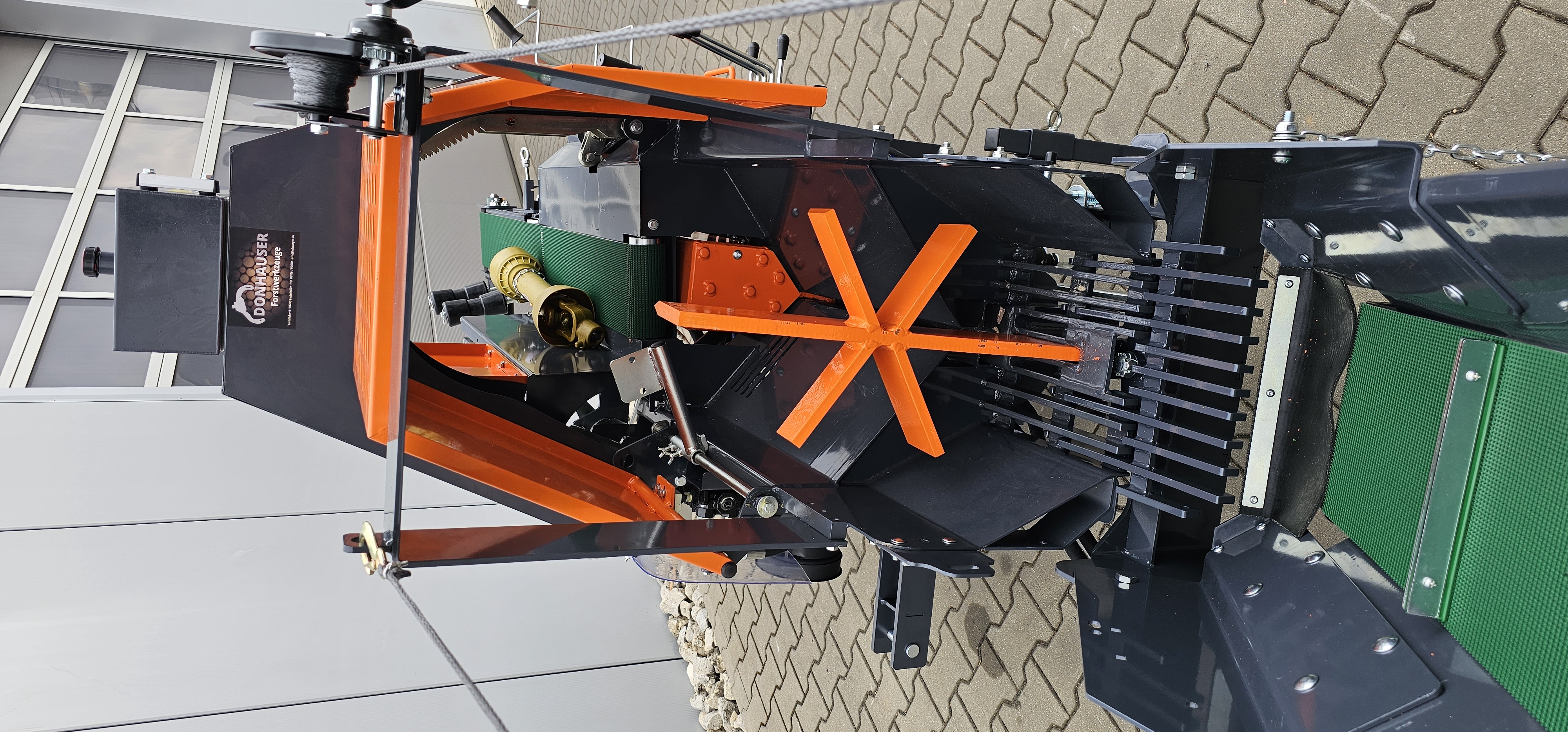 RM7-12 TZA 480 Zapfwellen-Sägespaltautomat Holzspalter