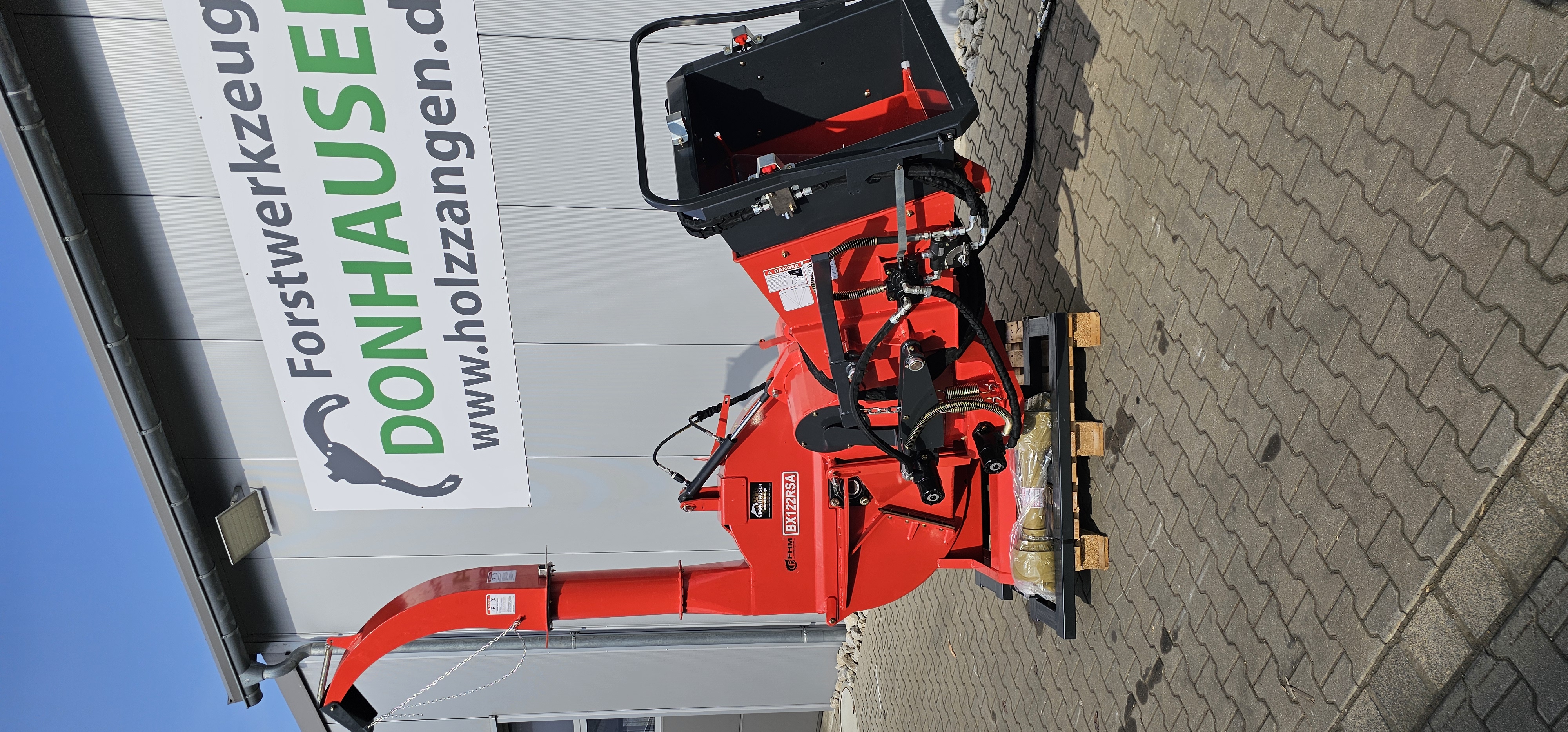 Holzhäcksler mit Zapfwelle BX122RS