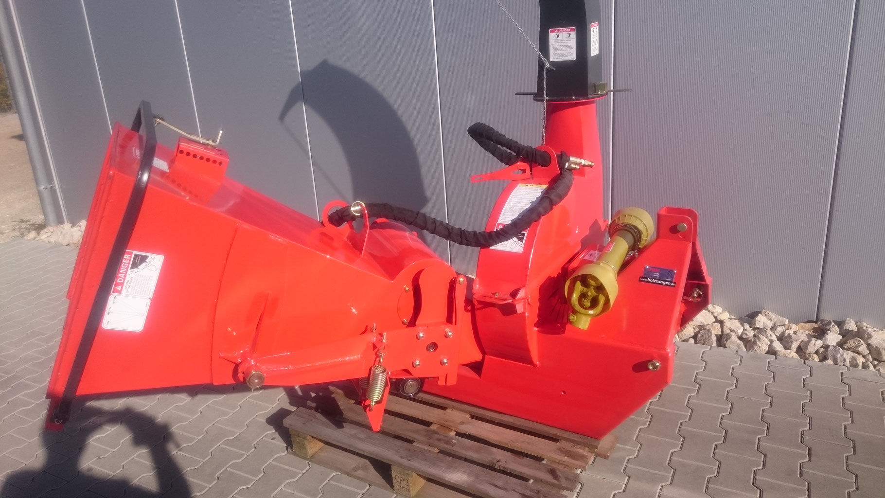 Holzhäcksler mit Zapfwelle BX62RS