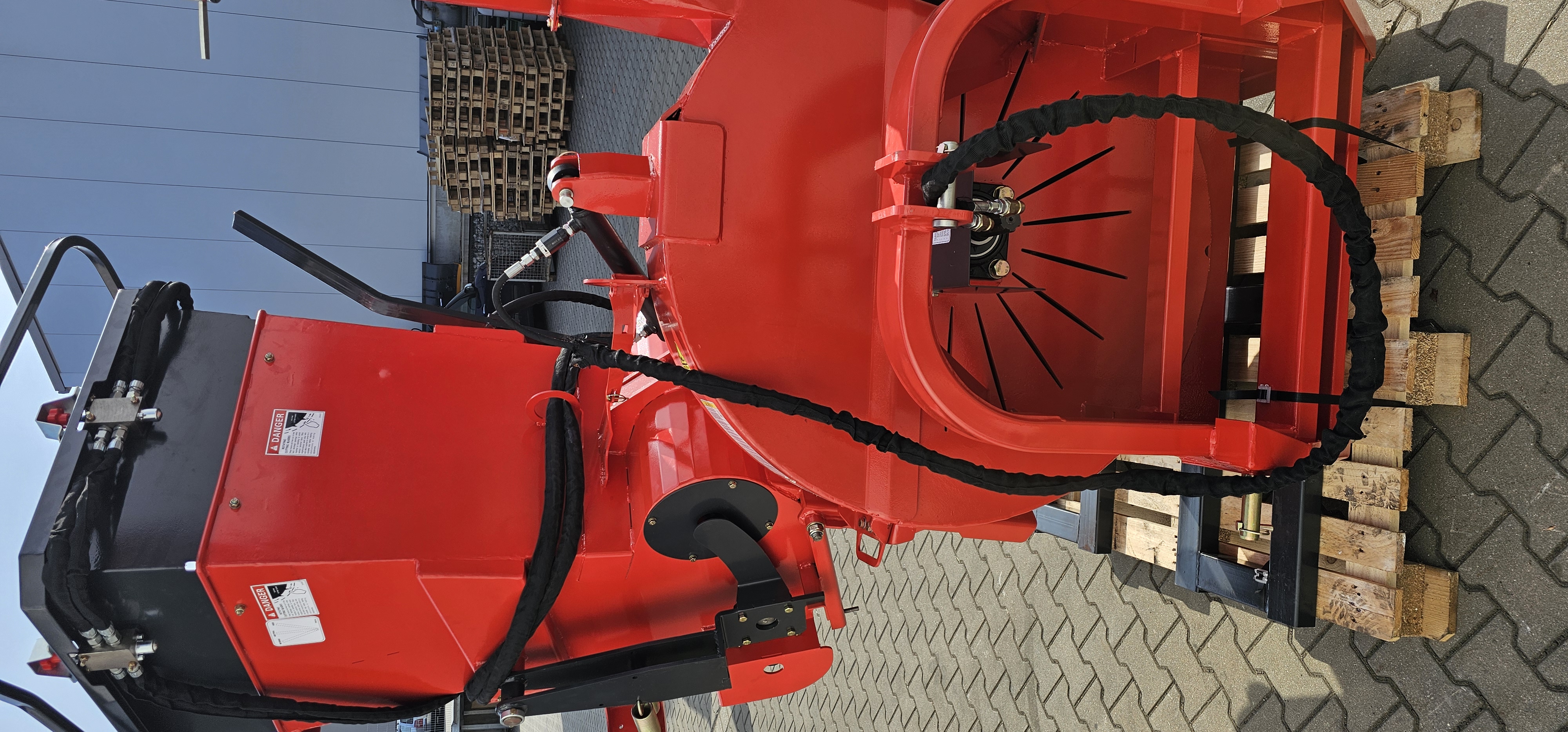 Holzhäcksler mit Zapfwelle BX122RS