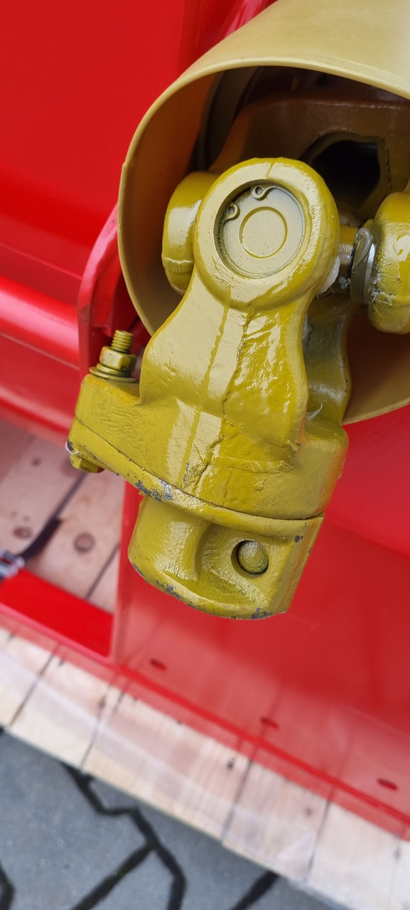 Holzhäcksler DW30 mit Zapfwelle