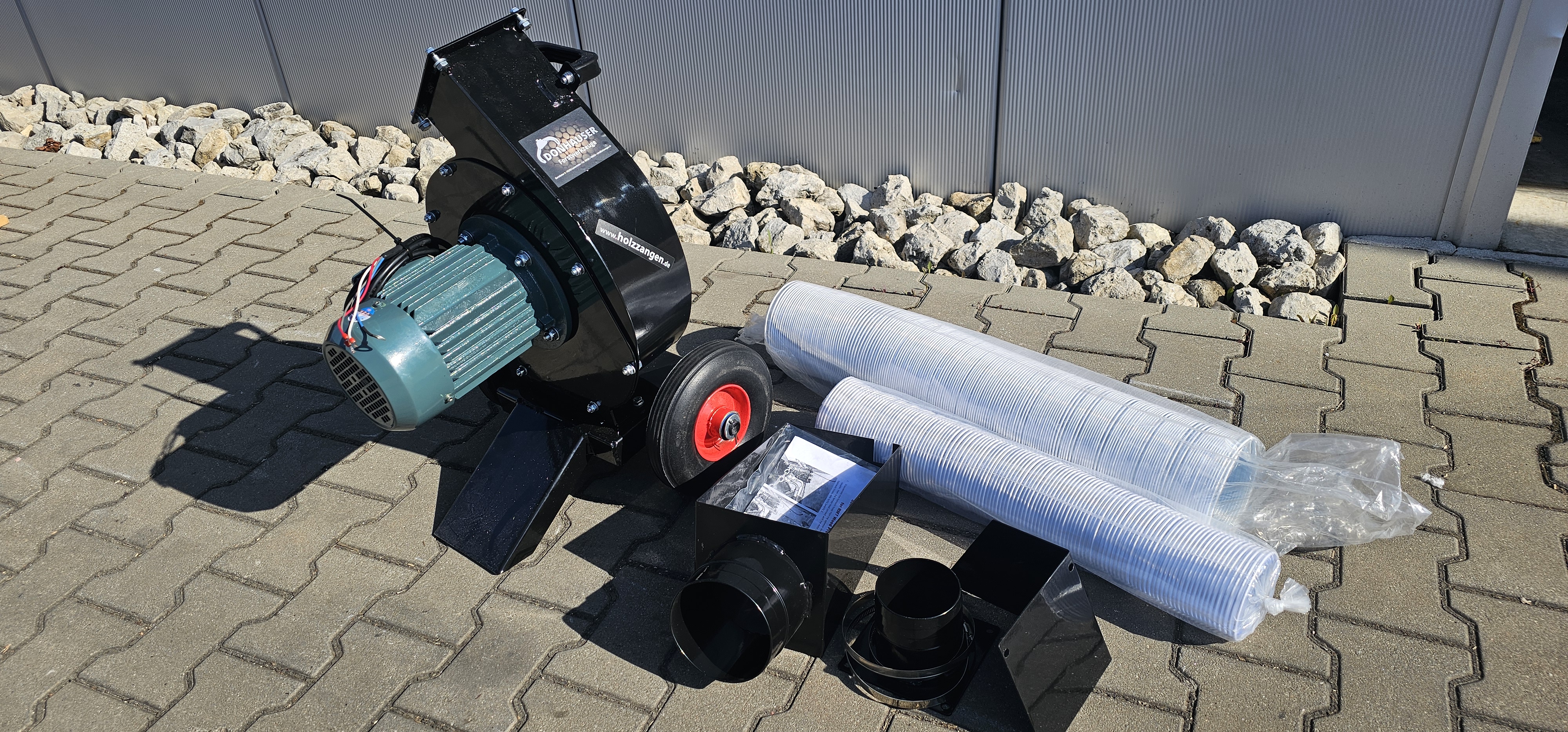 Mobiler Absauger für holzverarbeitende Machinen - Elektrisch